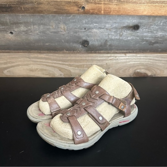 Merrell Sandals Womens 7 Tan Leather Trail Hiking Walking Strappy Hook & Loop - Picture 1 of 9